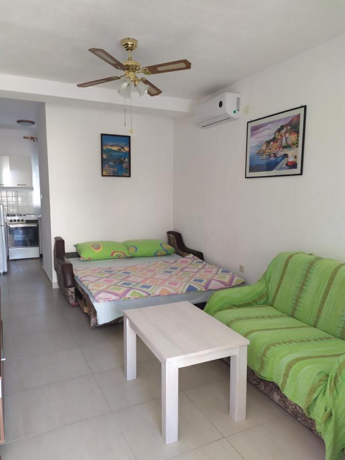 Apartman Vjeko Vir Bagian luar foto