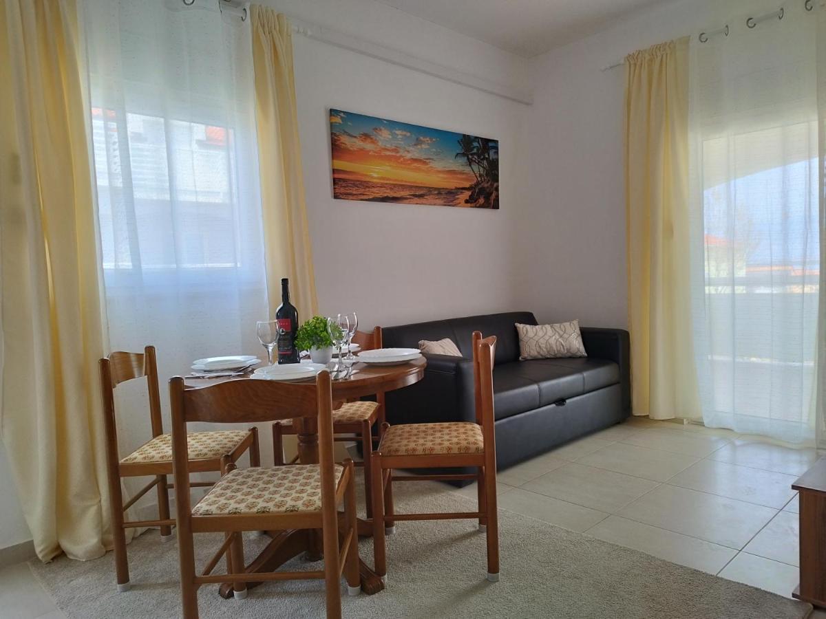Apartman Vjeko Vir Bagian luar foto