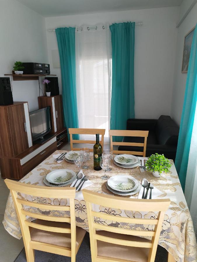 Apartman Vjeko Vir Bagian luar foto