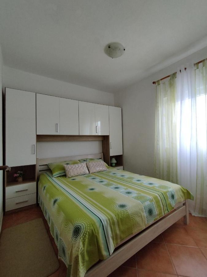 Apartman Vjeko Vir Bagian luar foto