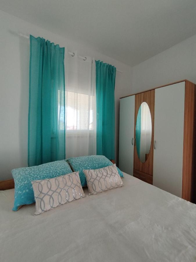 Apartman Vjeko Vir Bagian luar foto